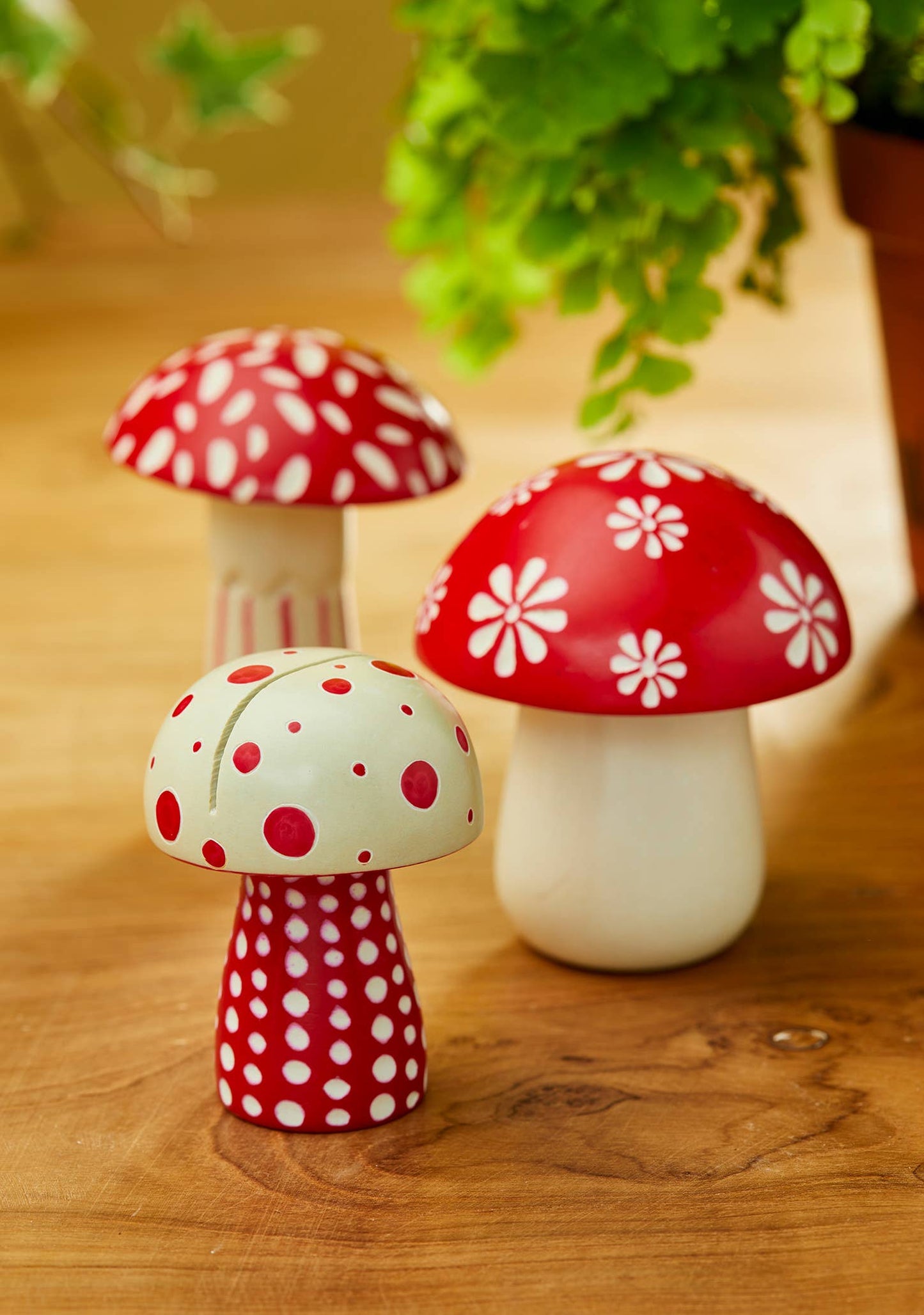 Woodland Mushroom Incense Holder - Red Cream