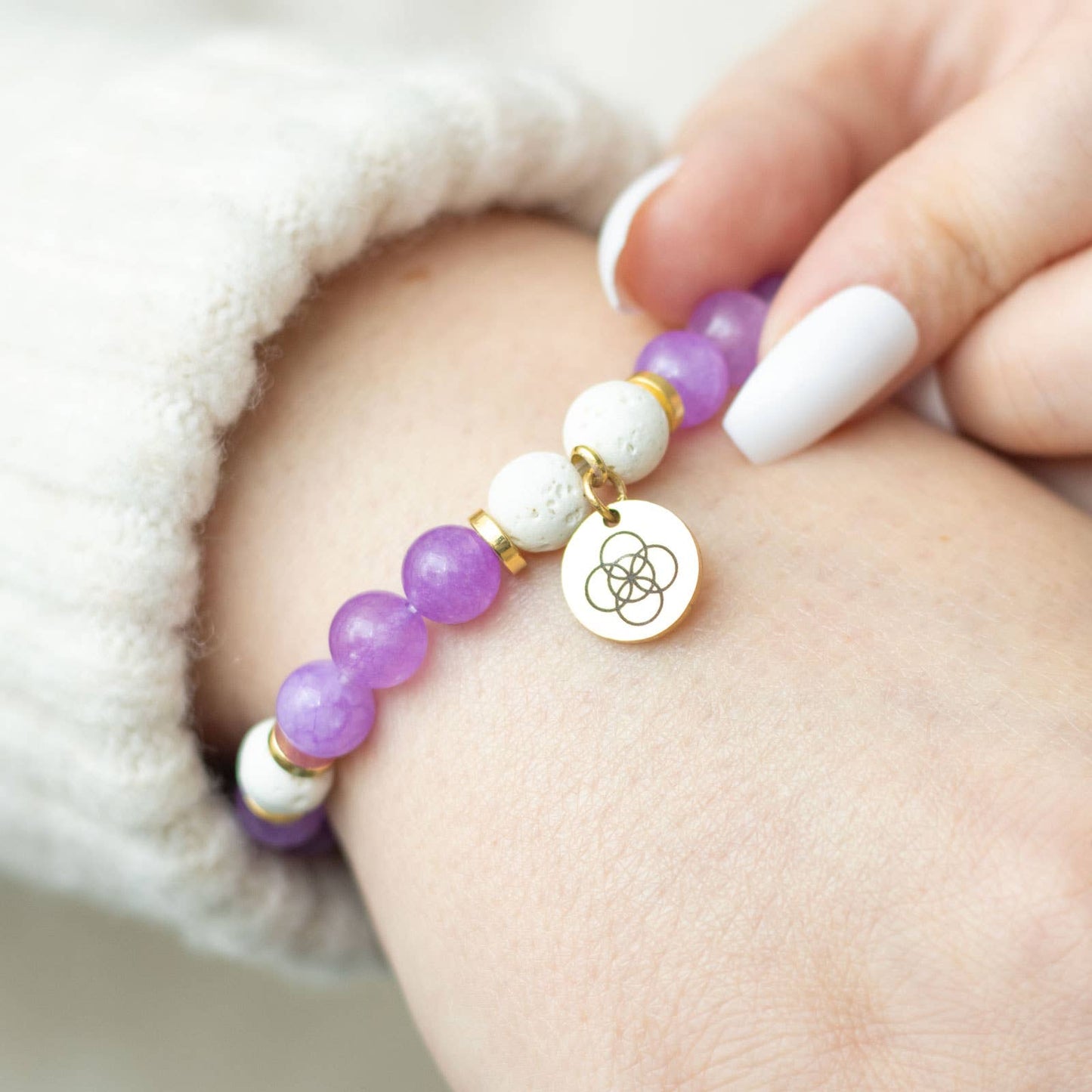 Anti-Anxiety Amethyst Crystal Essential Oil Bracelet