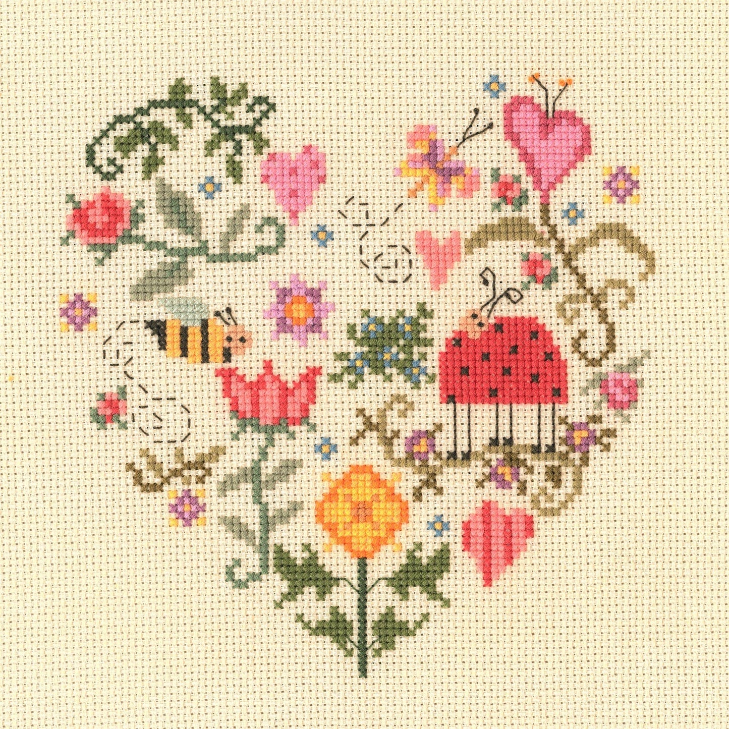 Folk Art - Bee In Love Heart - Cross Stitch Kit