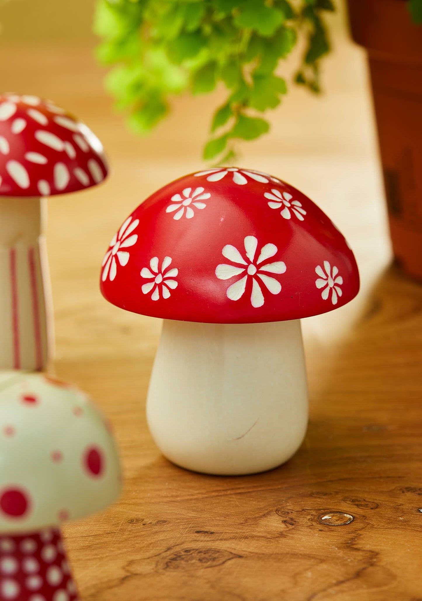 Woodland Mushroom Trinket Pot - Red Cream..